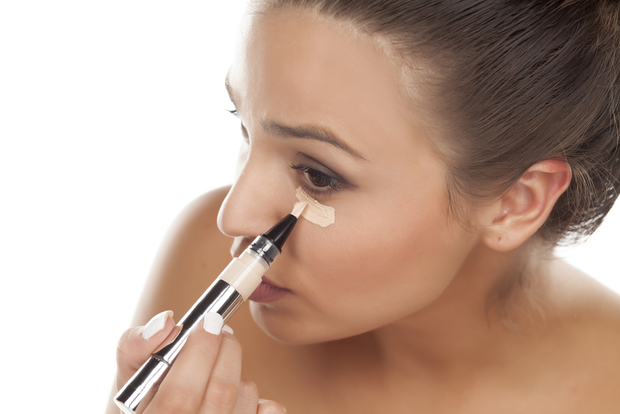 Best Concealer For Acne Scars and Blemishes